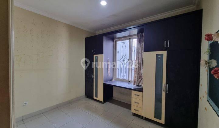 Rumah 2 Lantai Bagus Semi Furnished SHM di Pantai Indah Kapuk, Jakarta Utara 2