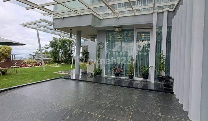 Dijual Rumah Modern Glass House, Dago Pakar Bandung,  1