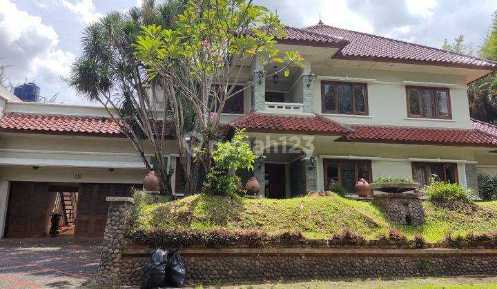 2 Stories Spacious Modern House with Swimming Pool and Function Room in Bukit Pratama Lebak Bulus 1