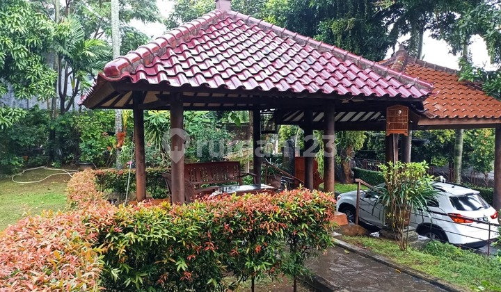 Rumah Sangat Luas 2 Lantai dan Basement di Kucica Bintaro Jaya 2