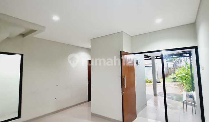 Dijual Rumah di Akasia Eight Siap Huni