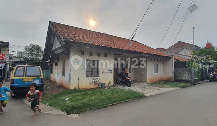 Rumah RSS X di Jurangamangu Barat Bintaro Sektor 7