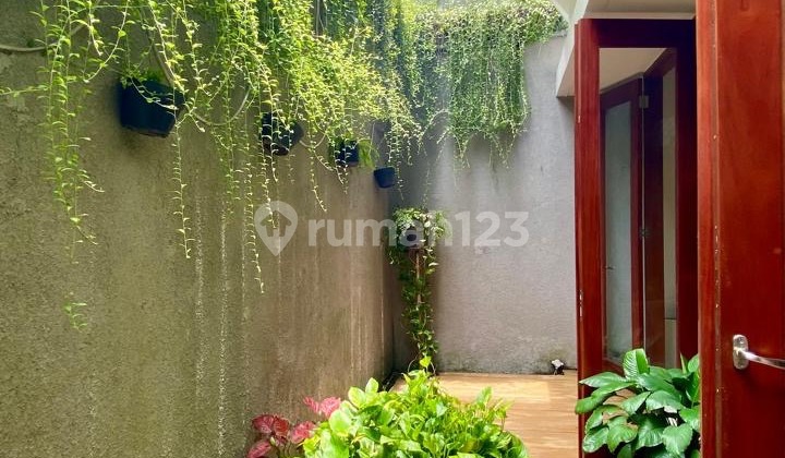 Townhouse 2 Lantai di Jagakarsa Di Dalam Lingkungan Asri dan Nyaman 2