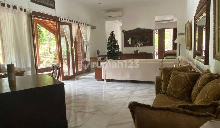 A Tropical Modern Bali Style Home, Located In Bali View Cirendeu Raya, South Tangerang 8