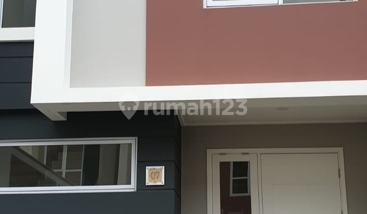 Ready-to-Occupy Rental House in Gading Serpong