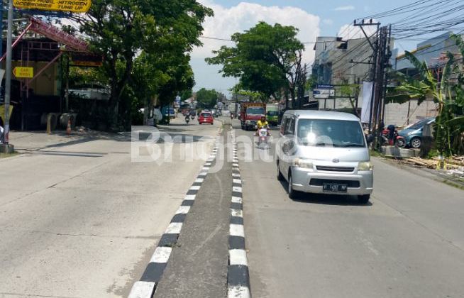 GUDANG WOLTER MONGINSIDI 2