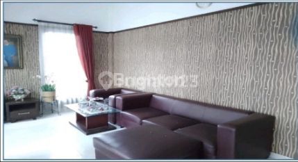 3-STORY VILLA HOUSE 2