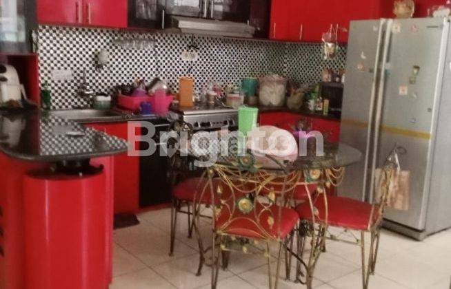 RUMAH CANTIK & MEWAH 2 LANTAI 2