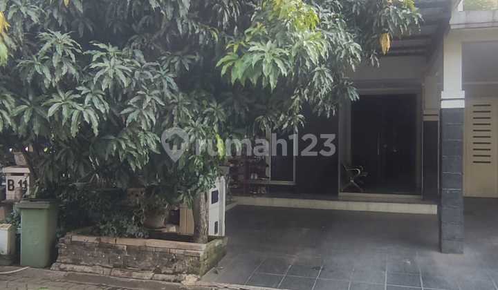 Fully Furnished Premier Park House, Modernland, Tangerang 2