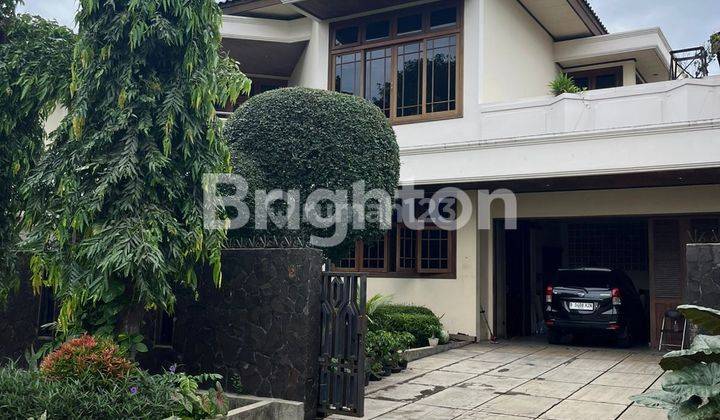 RUMAH BESAR DI PATRA KUNINGAN, KUNINGAN TIMUR, JAKARTA SELATAN 1