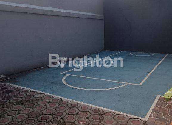 Rumah 1 LANTAI Rapi SIAP HUNI di NUSALOK BSD dengan LAPANGAN BASKET 2