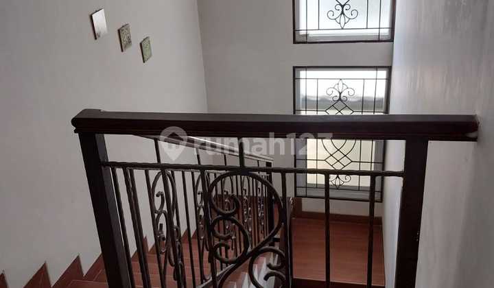 For Sale House in Oleaster Cluster, Gading Serpong, Tangerang 2