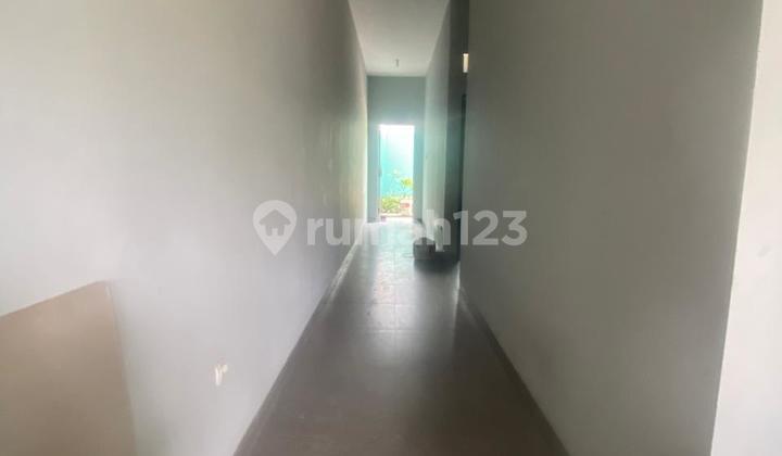 House by the Road in Kencana Loka, BSD, South Tangerang