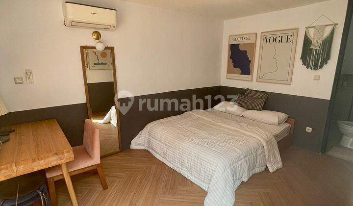 DIJUAL RUMAH ESTETIK DI CLUSTER PREMIUM OZONE RESIDENCE, VETERAN, JAKARTA SELATAN  2