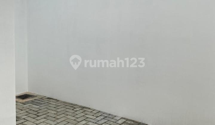 For Sale House in Buenos Aires, Delatinos, Bsd, Tangsel 2