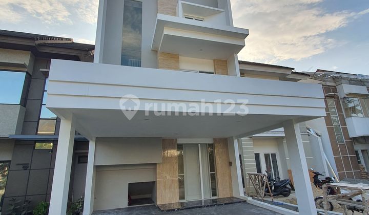 Rumah Besar Bagus Di Catelya Residence, Bsd, Tangerang Selatan Rumah Besar Bagus Di Catelya Residence, Bsd, Tangerang Selatan