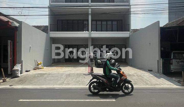 2 UNIT RUKO 3 LT DI JL. RAWA BUNTU UTARA SEKTOR 1.2, BSD TANGERANG SELATAN 1