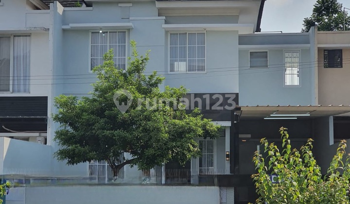 FOR SALE BEAUTIFUL NEWLY RENOVATED HOUSE IN SERPONG PARK, BSD CITY