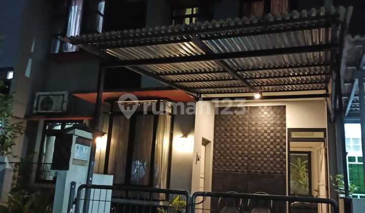 For Sale Neat Ready-to-Occupy House in Griyaloka Jl Pare 4 Bsd, Tangsel