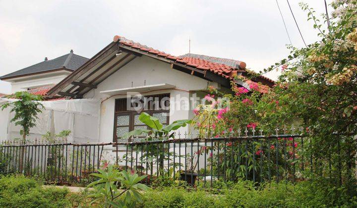 RUMAH DI PERMATA HIJAU II, KEBAYORAN LAMA, JAKARTA SELATAN 1