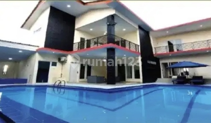 Rumah Mewah + Kolam Renang Di Dekat Tb. Simatupang, Jakarta Selatan