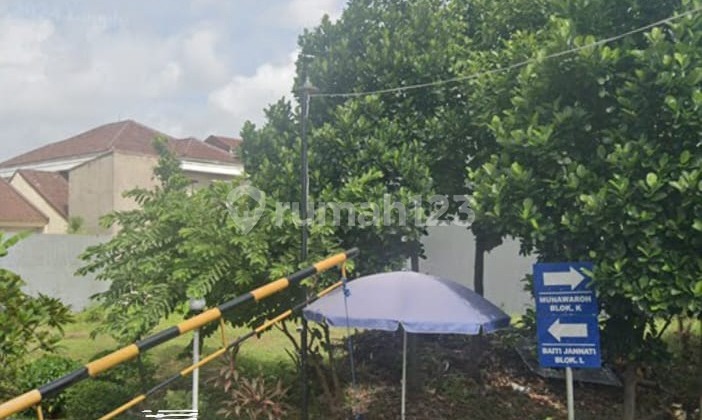 Tanah Hook di Islamic Village, Kelapa 2, Tangerang 