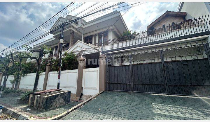 Di jual rumah mewah 2lantai Nginden Intan - surabaya 1