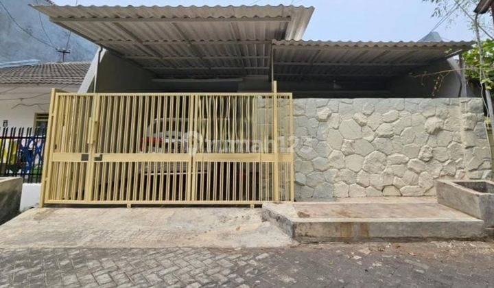 Dijual rumah 1,5 lantai di Sutorejo Timur Dkt Pakuwon City  1