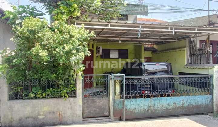 Rumah Cocok Untuk Investasi! Strategis, Bebas Banjir, Dekat Publik Transport, Dekat Pintu Tol, Dekat Pusat Perbelanjaaan, Bebas Banjir, Selangkah Ke Pusat Kota, Dekat Rawamangun 