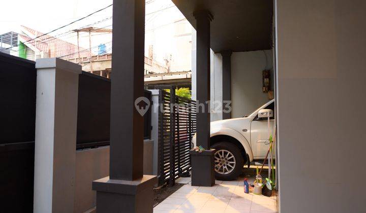 Rumah Siap Huni, Lokasi Strategis, Akses Mudah, Dekat Fasum, Tebet 1