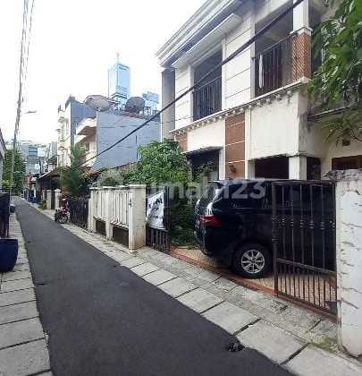 Rumah Siap Huni Menteng Dalam Komplek Dekat Public Transport, Dekat Mall
