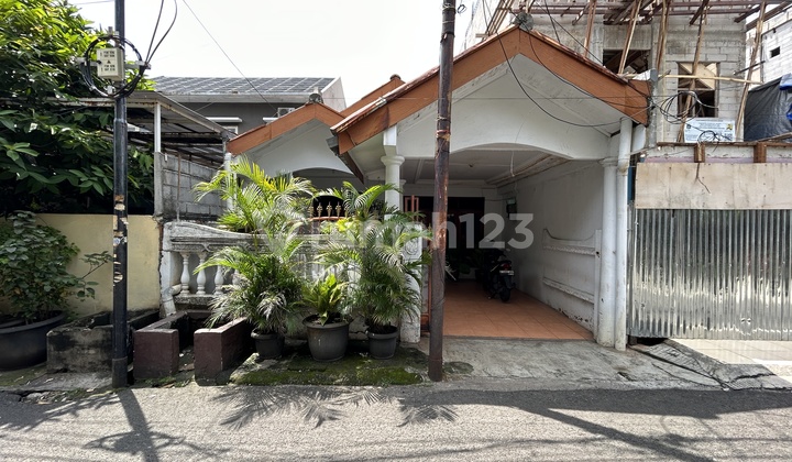 Rumah Tebet Selangkah ke Kokas Cocok Bangun Kost 2