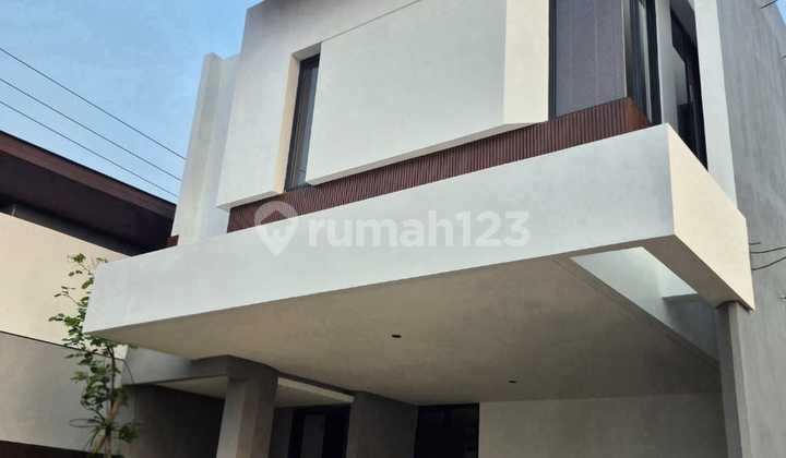 Rumah Cantik Konsep Hunian Keluarga, Wondernest di Sawangan Depok
