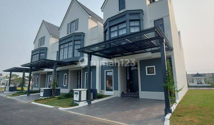 Louise Symphonia Rumah Mewah American Classic Pertama di Gading Serpong 1