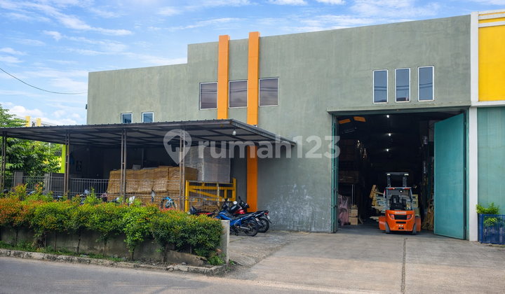 Gudang Strategis Bizhub Serpong - Siap Pakai & Langsung Operasional!