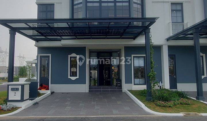 Louise Symphonia Rumah Mewah Rasa Resort di Gading Serpong 1