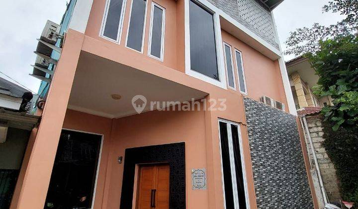 kan Rumah 3 Lantai Full Furnished 1