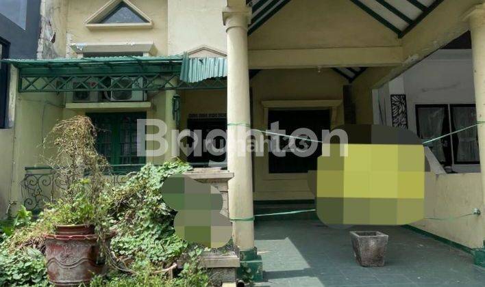 Rumah 5 Kamar Tidur  Di Kota Wisata Cibubur 1