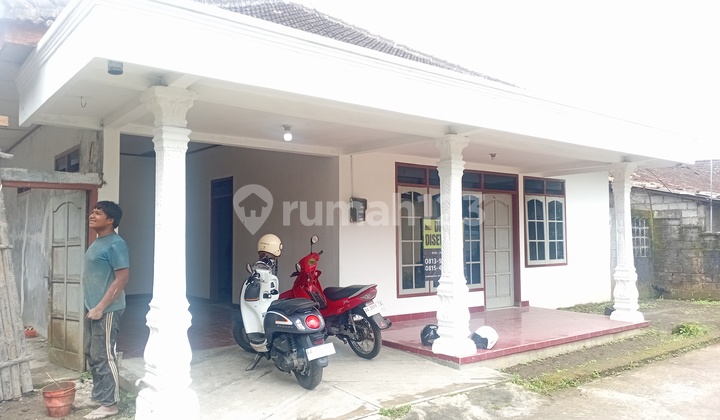 Rumah Bagus Dekat Komplek Tni SHM di Mertoyudan 2