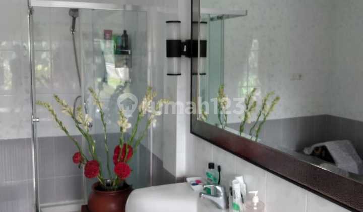 Rumah Villa Mewah View Gunung Full Furnished Dekat Alun Alun View Sungai Progo dan Gunung SHM di Magelang Tengah Rumah Villa Mewah View Gunung Full Furnished Dekat Alun Alun View Sungai Progo dan Gunung SHM di Magelang Tengah