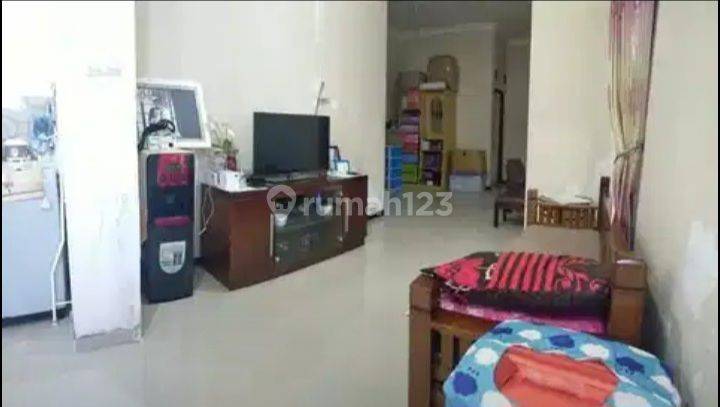 Rumah Unfurnished SHM di Jalan Jeruk Kel Kramat Jec Magelang Utara, Magelang 1