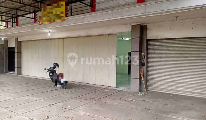 Shop house at Jl. A Yani No. 1, Jambewangi, Secang, Magelang, Central Java, Indonesia, 56195, North Magelang, 600.0 m², Unfurnished, SHM (Certificate of Ownership).