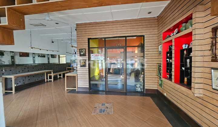 Ruang Usaha Strategis Dalam Kota Shm Di Jl. Kyai Mojo Cacaban, Magelang Tengah, Kota Magelang, Jawa Tengah, Indonesia, 56121, Magelang Tengah Ruang Usaha Strategis Dalam Kota Shm Di Jl. Kyai Mojo Cacaban, Magelang Tengah, Kota Magelang, Jawa Tengah, Indonesia, 56121, Magelang Tengah