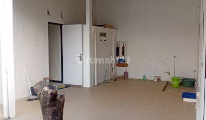 Rumah Terenovasi Unfurnished SHM Magelang Utara, Magelang 2