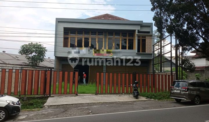 Business Space at Jl. Soekarno Hatta No. 5, Tidar Selatan, South Magelang, Magelang City, Central Java, Indonesia, 56125, South Magelang 600.0 m² Unfurnished