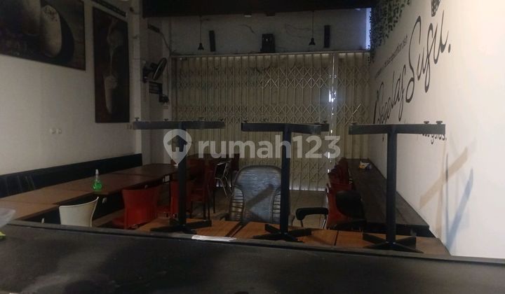 SHM Unfurnished Shop House on Main Road Near Mount Tidar on Jendral Sudirman Street, Jl. Jend Sudirman, Rejowinangun Selatan, South Magelang, Magelang City, Central Java, Indonesia, 56124, South Magelang 120.0 M² 2