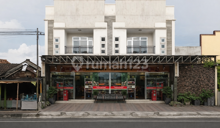 Ruko 3 Lantai Dekat Rst di Jalan Urip Sumoharjo Magelang Utara Magelang