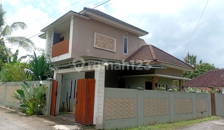 Beautiful 2-Story House with Views of Rice Fields and Mountains 1