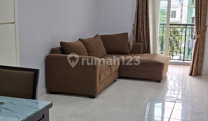 Disewakan Apartemen 3 Kamar Tidur, Furnished, Bagus