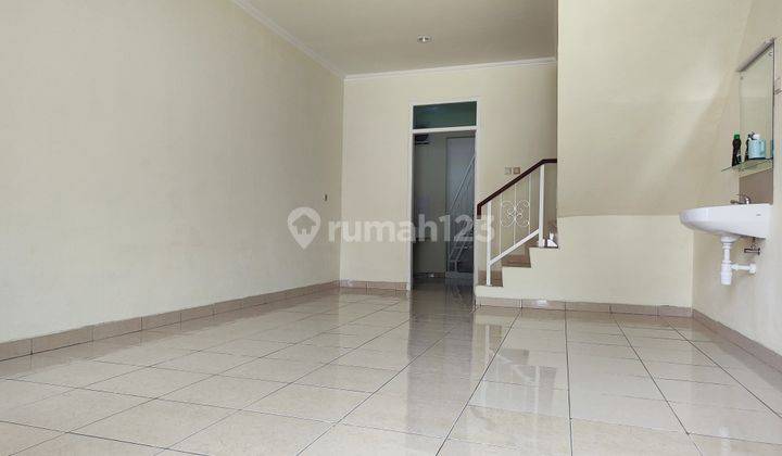 Disewakan Rumah Siap Huni Di Daerah Kelapa Gading( Baru Selesai Renovasi) 2